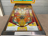 Bally strikes and spares flipperkast - afbeelding 4 van  7