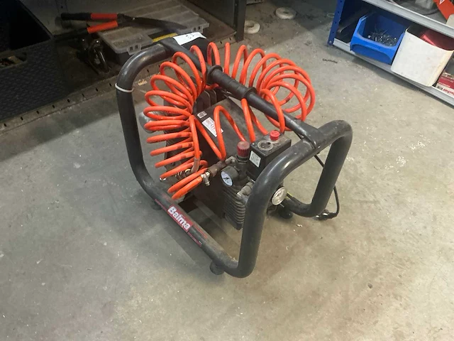 Balma cm 330-8-5w luchtcompressor - afbeelding 1 van  4