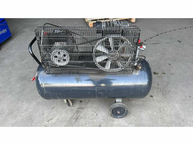 Balma lt 100 compressor - afbeelding 2 van  3