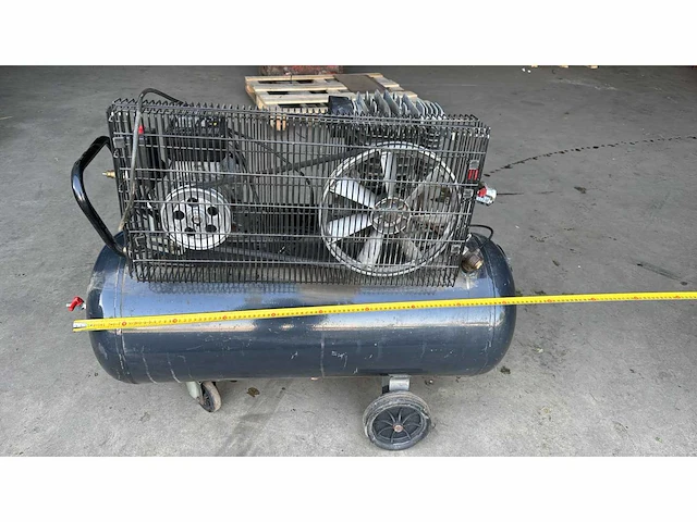 Balma lt 100 compressor - afbeelding 3 van  3