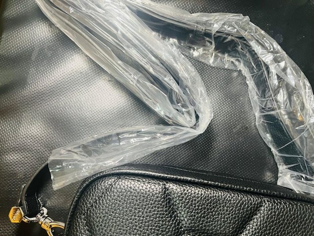 Balr. crossbody bag hexagon padded bag - new in plastic - afbeelding 6 van  8