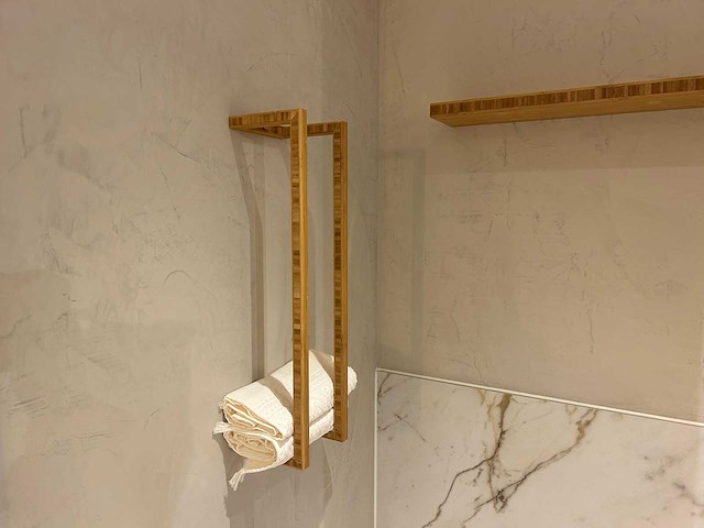 Bamboe handdoekrek en wandplanken - afbeelding 4 van  4