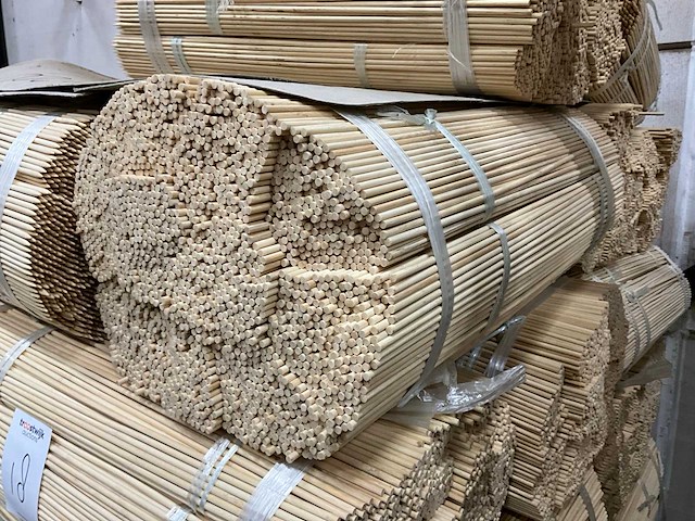 Bamboestok 60 en 80cm (42000x) - afbeelding 1 van  2