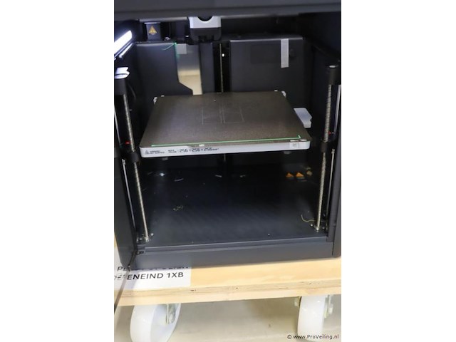 Bambu lab 3d-printer | model pf001-u - afbeelding 6 van  11