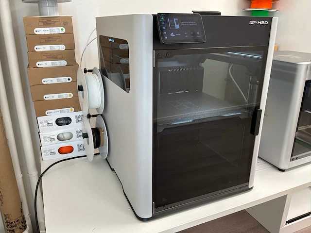 Bambu lab h2 3d printer - afbeelding 1 van  10