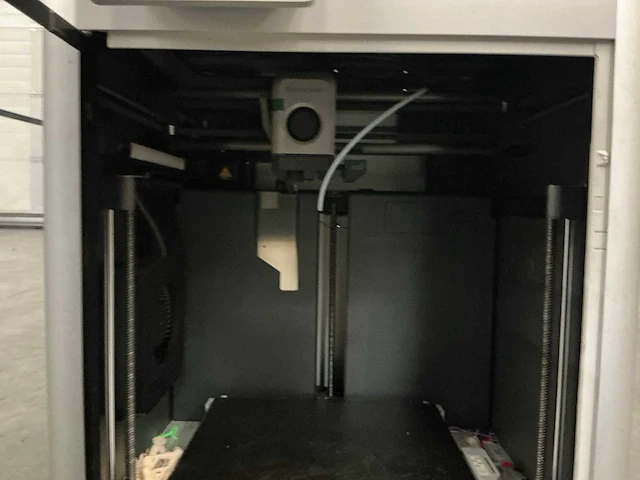 Bambu lab x1c 3d printer - afbeelding 16 van  22