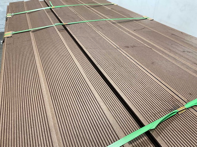 Bamdura composiet vlonderplank - bruin - 220x14,3x2,2 cm (216x) - afbeelding 3 van  7