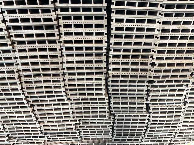 Bamdura composiet vlonderplank - bruin - 220x14,3x2,2 cm (216x) - afbeelding 5 van  7