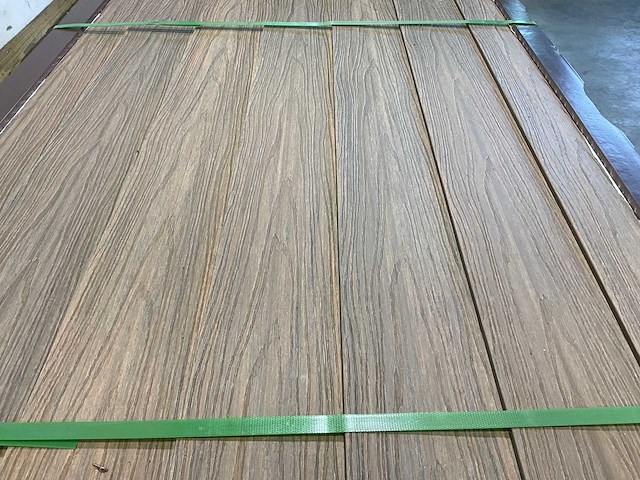 Bamdura composiet vlonderplank - bruin - 360x14,3x2,2 cm (126x) - afbeelding 4 van  8