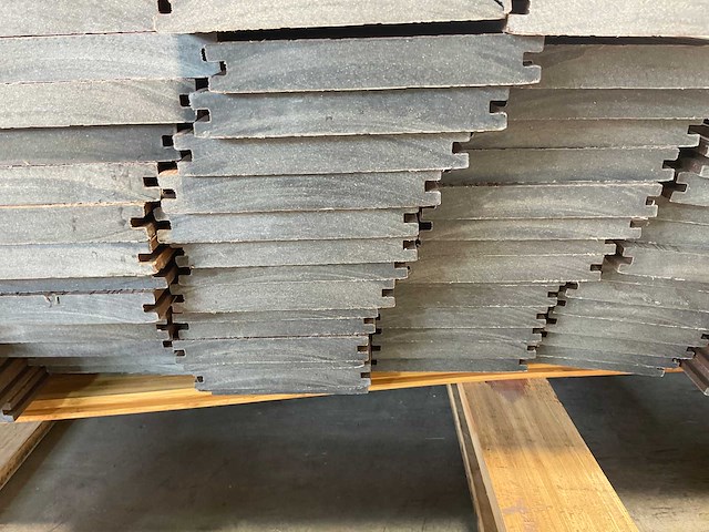 Bamdura composiet vlonderplank - donkerbruin - 280x14,3x2,2 cm (113x) - afbeelding 5 van  7