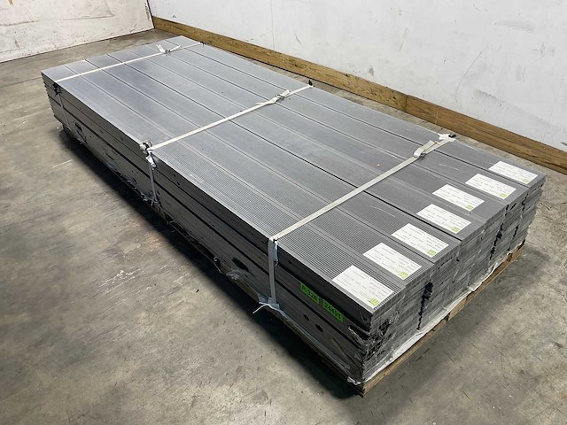 Bamdura composiet vlonderplank - grijs - 290x14,6x2,3 cm (76x) - afbeelding 1 van  5