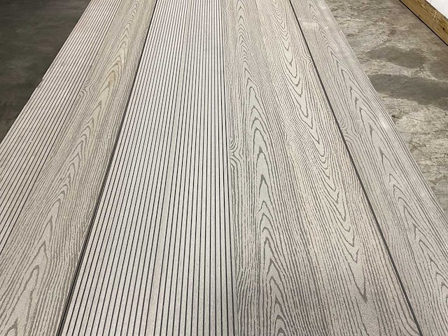 Bamdura composiet vlonderplank - grijs - 360x14,3x2,2 cm (137x) - afbeelding 2 van  4