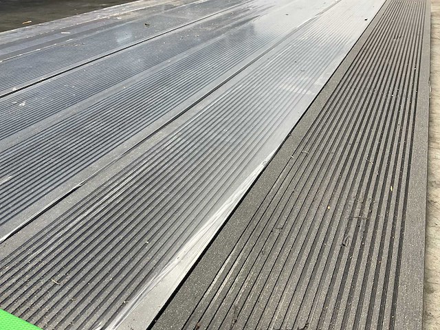 Bamdura composiet vlonderplank - grijs - 400x16x2,8 cm (32x) - afbeelding 3 van  3