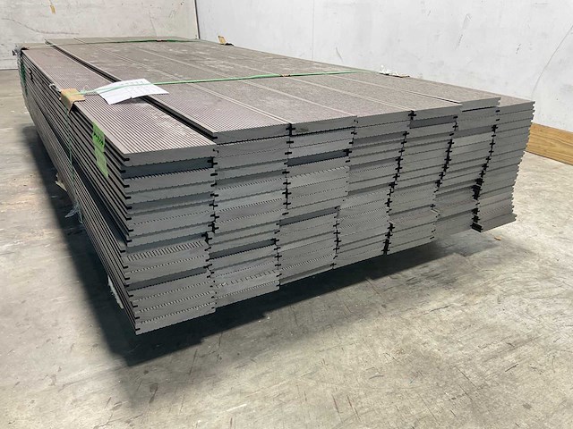 Bamdura composiet vlonderplank - grijs geribbeld - 220x14,3x2,2 cm (105x) - afbeelding 5 van  8
