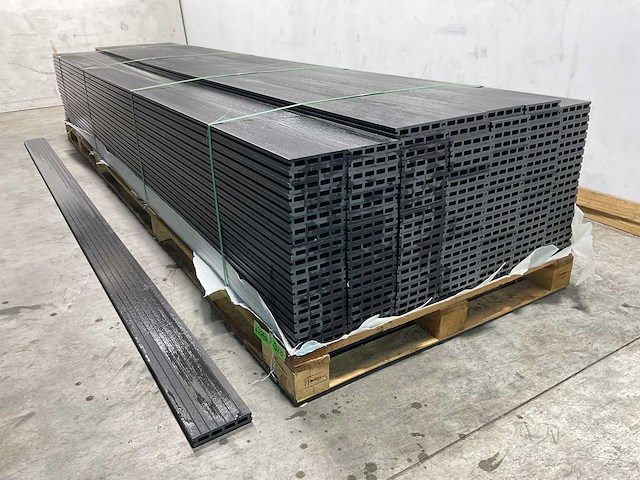 Bamdura composiet vlonderplank - lava - 360x14,6x2,5 cm (35x) - afbeelding 1 van  2