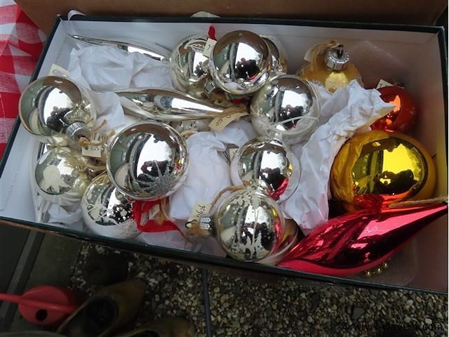 Bananendoos kerstmateriaal - afbeelding 5 van  5