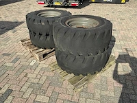 Band en velgenset wiellader - afbeelding 4 van  10