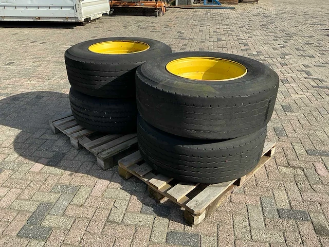 Band en velgenset - afbeelding 1 van  10