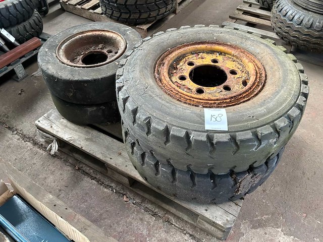 Band met velg (4x) - afbeelding 1 van  3