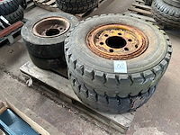 Band met velg (4x) - afbeelding 1 van  3