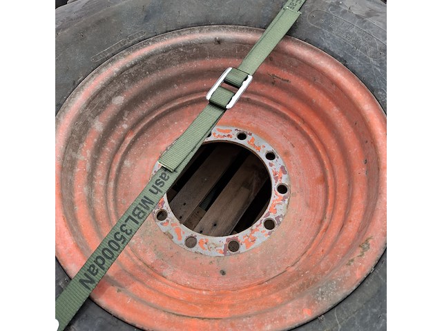 Band op velg - afbeelding 4 van  5