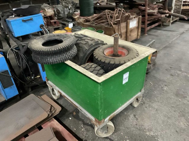 Band, wiel en velg (8x) - afbeelding 2 van  6