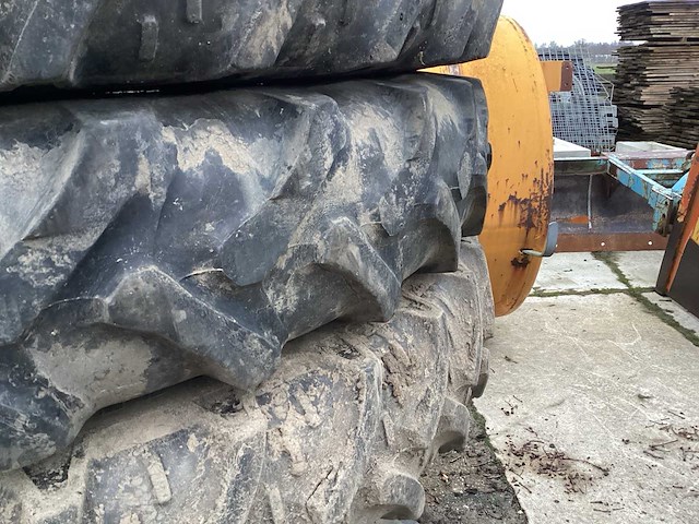 Band, wiel en velg - afbeelding 5 van  9