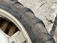 Band, wiel en velg - afbeelding 8 van  9