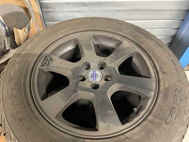 Band, wiel en velg - afbeelding 2 van  6