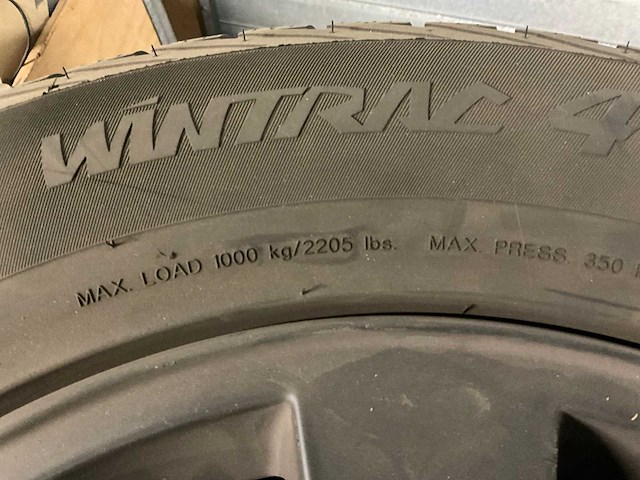 Band, wiel en velg - afbeelding 4 van  6