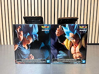Bandai - dragon ball super masterlise – super saiyan god super saiyan son goku & gogeta (2x) - afbeelding 1 van  8