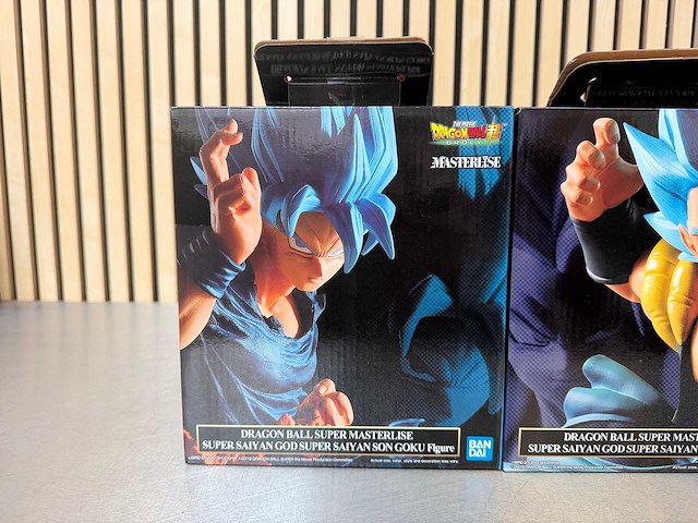 Bandai - dragon ball super masterlise – super saiyan god super saiyan son goku & gogeta (2x) - afbeelding 2 van  8