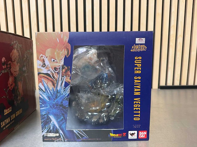 Bandai / tamashii nations - dragon ball z figuarts zero super saiyan collectiefiguren (3x) - afbeelding 10 van  12