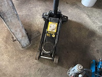 Banden balanceerapparaat en banden wisselapparaat met compressor - afbeelding 2 van  20