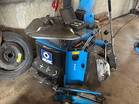 Banden balanceerapparaat en banden wisselapparaat met compressor - afbeelding 14 van  20