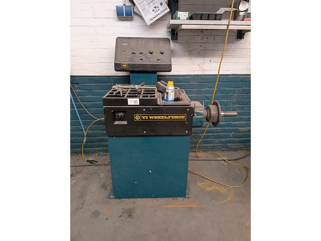Banden balanceerapparaat met toebehoren, ti wheelforce, w1800, 1987 - afbeelding 2 van  8