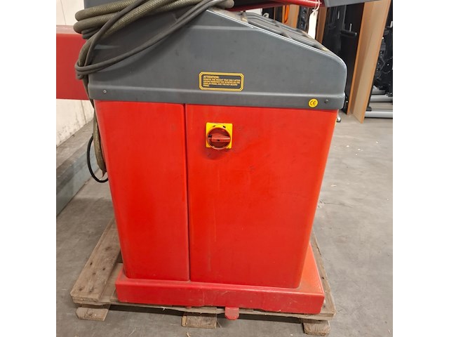 Banden balanceerapparaat, mondolfo ferro, mt2300, 1996 - afbeelding 9 van  11