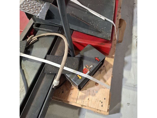 Banden demonteermachine, mondolfo ferro, mt 2310 - afbeelding 12 van  14