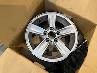 Banden en velgen - afbeelding 2 van  6