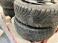 Banden en velgen - afbeelding 5 van  6