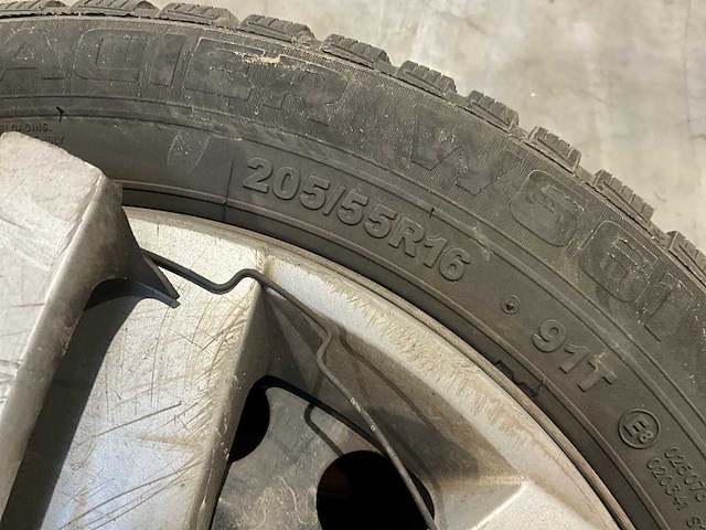 Banden en velgen - afbeelding 6 van  6