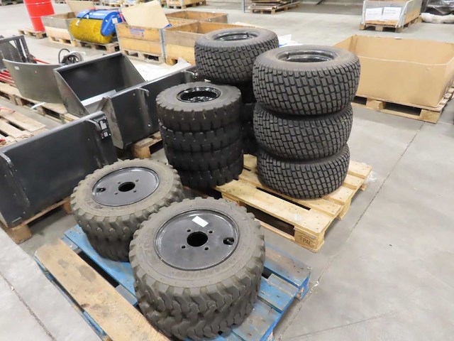 Banden graafmachine (16x) - afbeelding 1 van  7