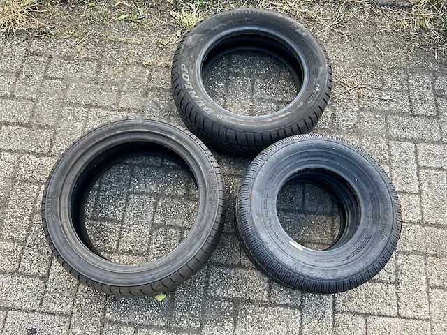 Banden in diverse maten - afbeelding 1 van  8