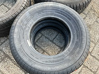 Banden in diverse maten - afbeelding 3 van  8
