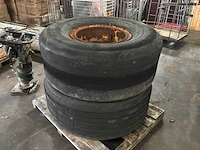 Banden met velg (2x)
