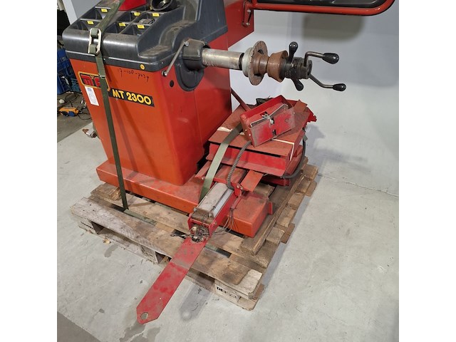 Bandenbalanceerapparaat, mondolfo ferro, mt2300, 2002 - afbeelding 7 van  12