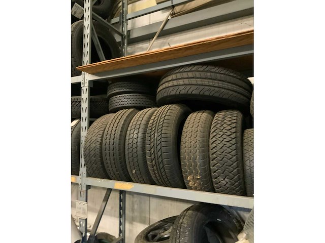 Banden/magazijnstellingen met banden - afbeelding 4 van  12