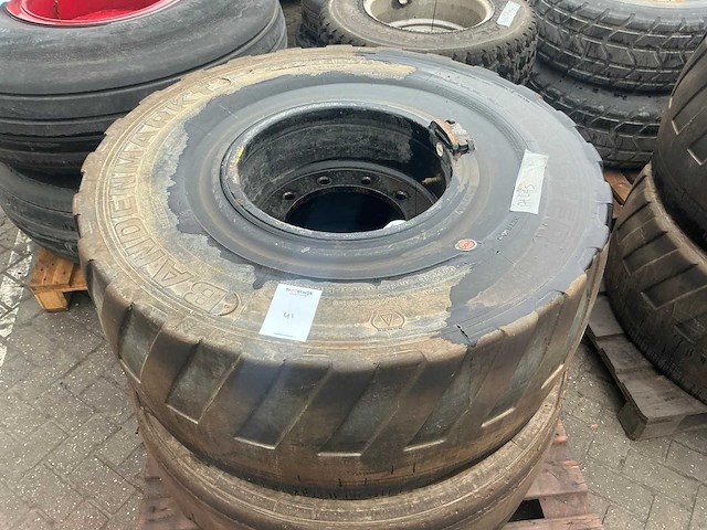 Bandenmarkt railmaster band met velg (2x) - afbeelding 2 van  4