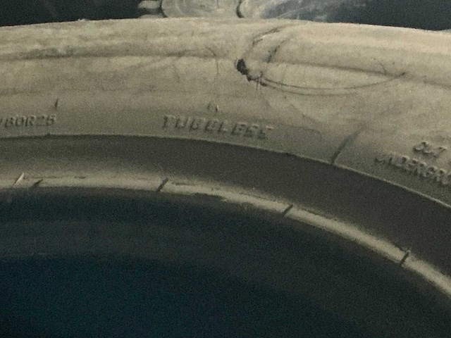 Bandenset 445/80r25 - afbeelding 10 van  10