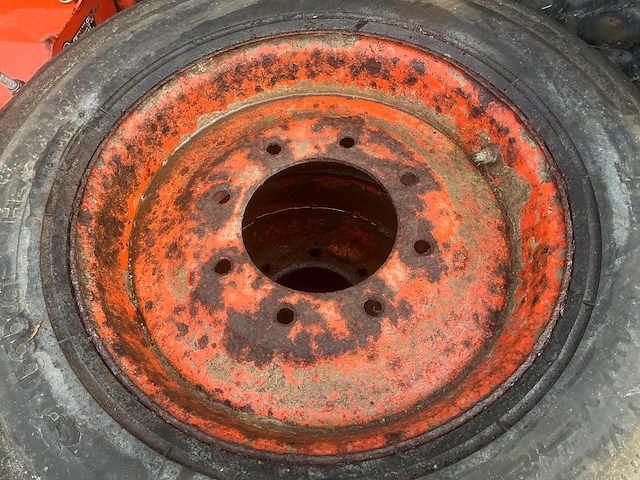 Bandenset graafmachine (2x) bobcat en bkt - afbeelding 9 van  20